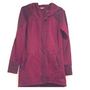 Women’s Recover up jacket in cranberry
